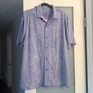 Tommy Bahama silk button down hawaiian shirt
